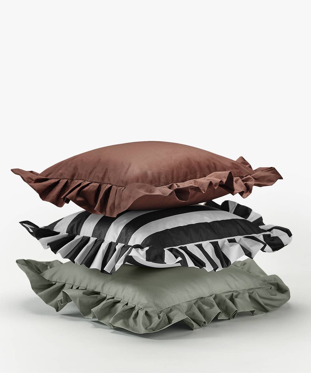 Outdoor Pillow Ruffle Green