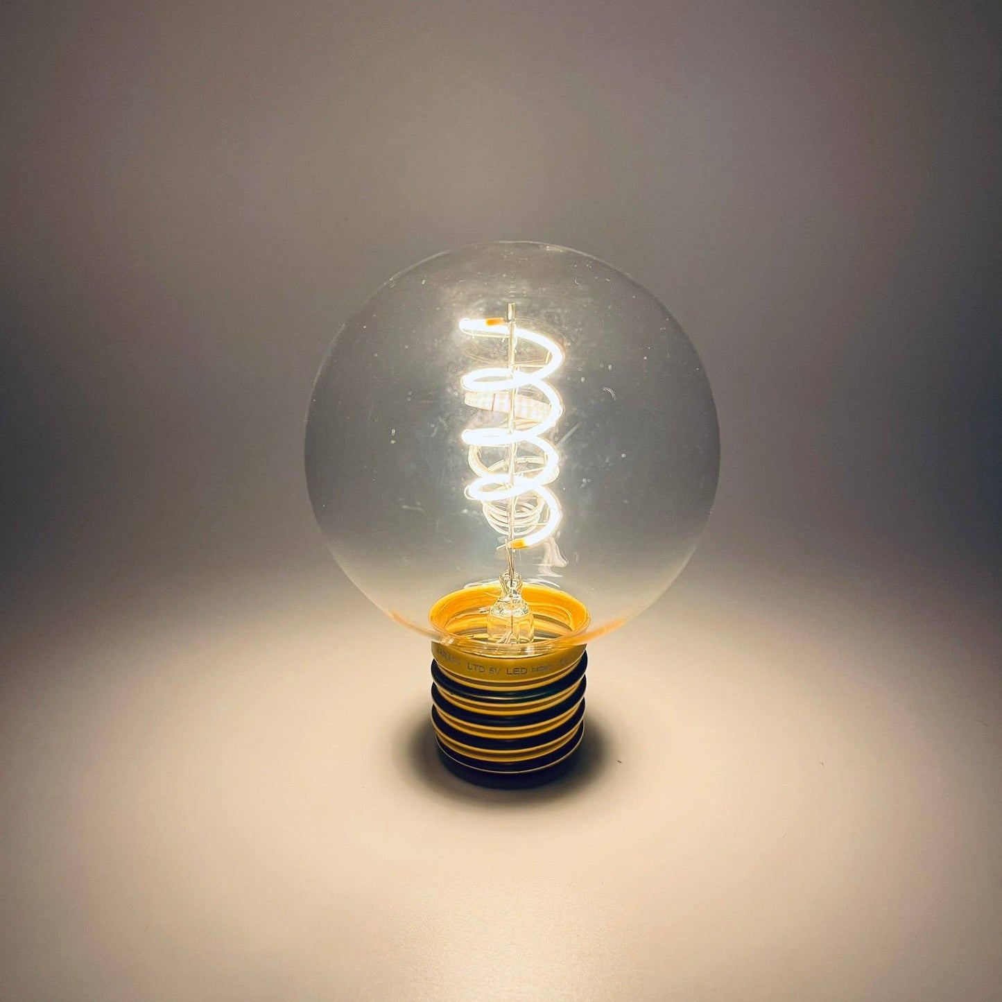 Cordless Light Bulb USB Table Lamp | Spiral Filament Lightbulb