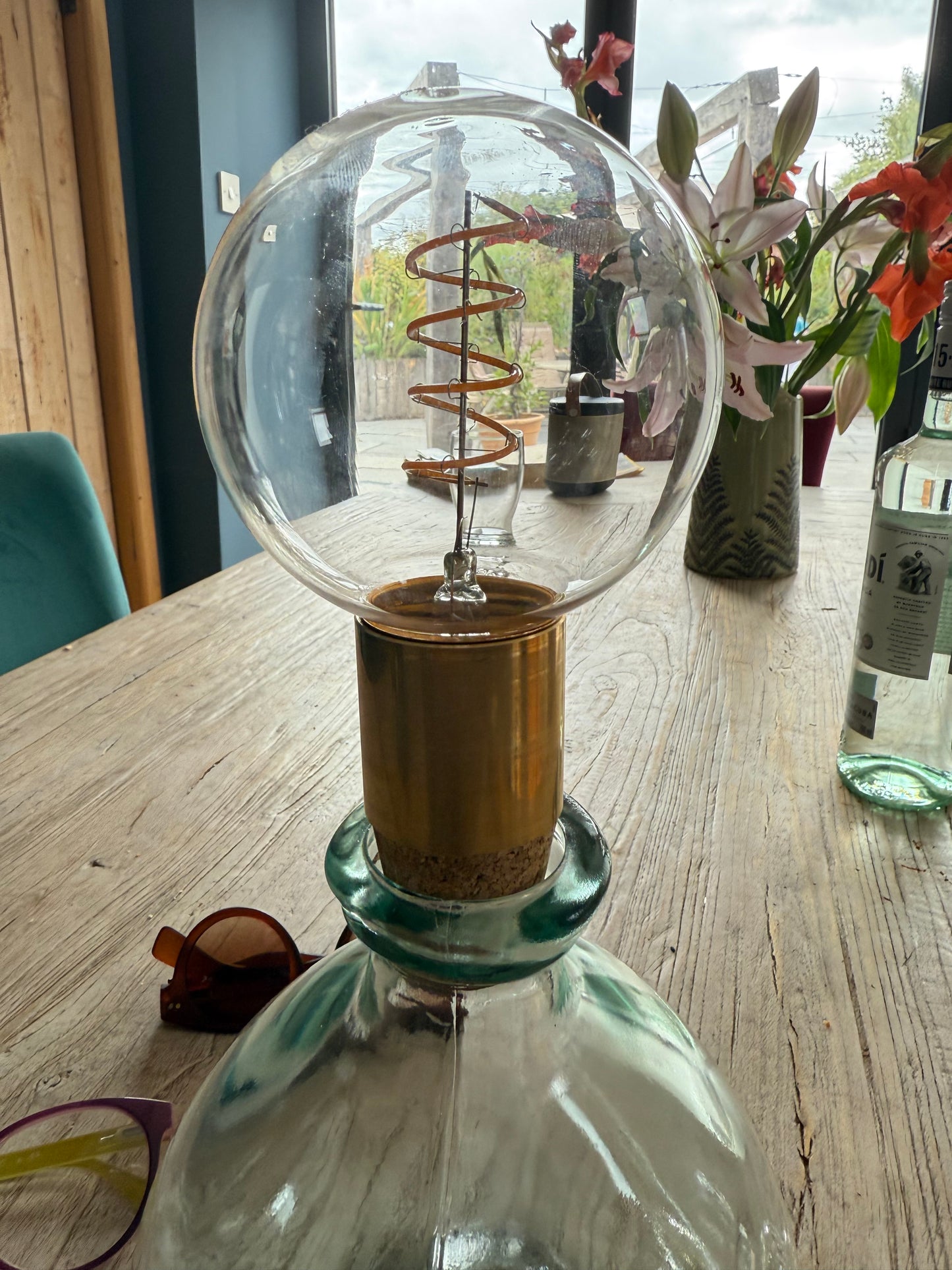 Brass Holder with cork to fit 18cm Simplicity vases